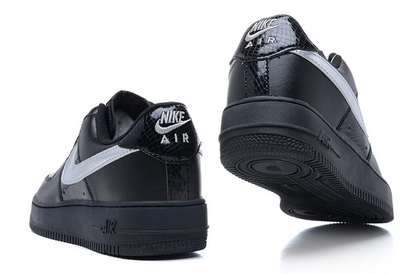 Nike Air Force One Men Low--015